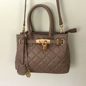 Badgley Mischka Small Diamond Quilted Taupe Vegan Leather Bag New With Tag